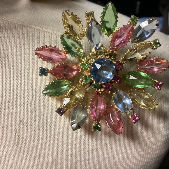 Vintage Juliana style, large, pastel brooch, positively gorgeous - Picture 8 of 9